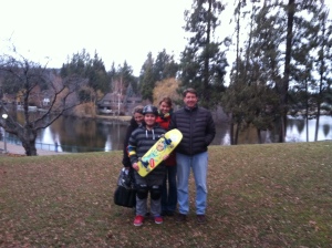 Family photo opp at Drake Park in Bend--Lisa, Deontay, Korrisa and Dad